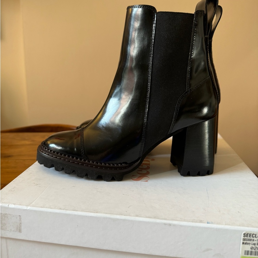 Mallory lug sole boots